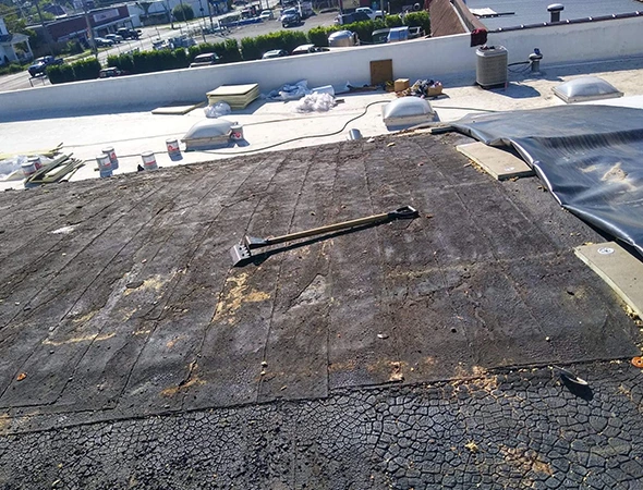 New roof installation designed for long-term durability and weather resistance